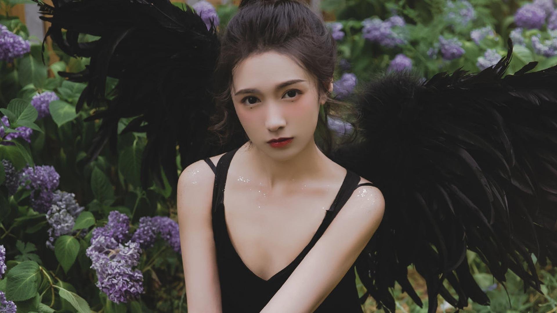 76人队后场组合表现稳定，76人队伍