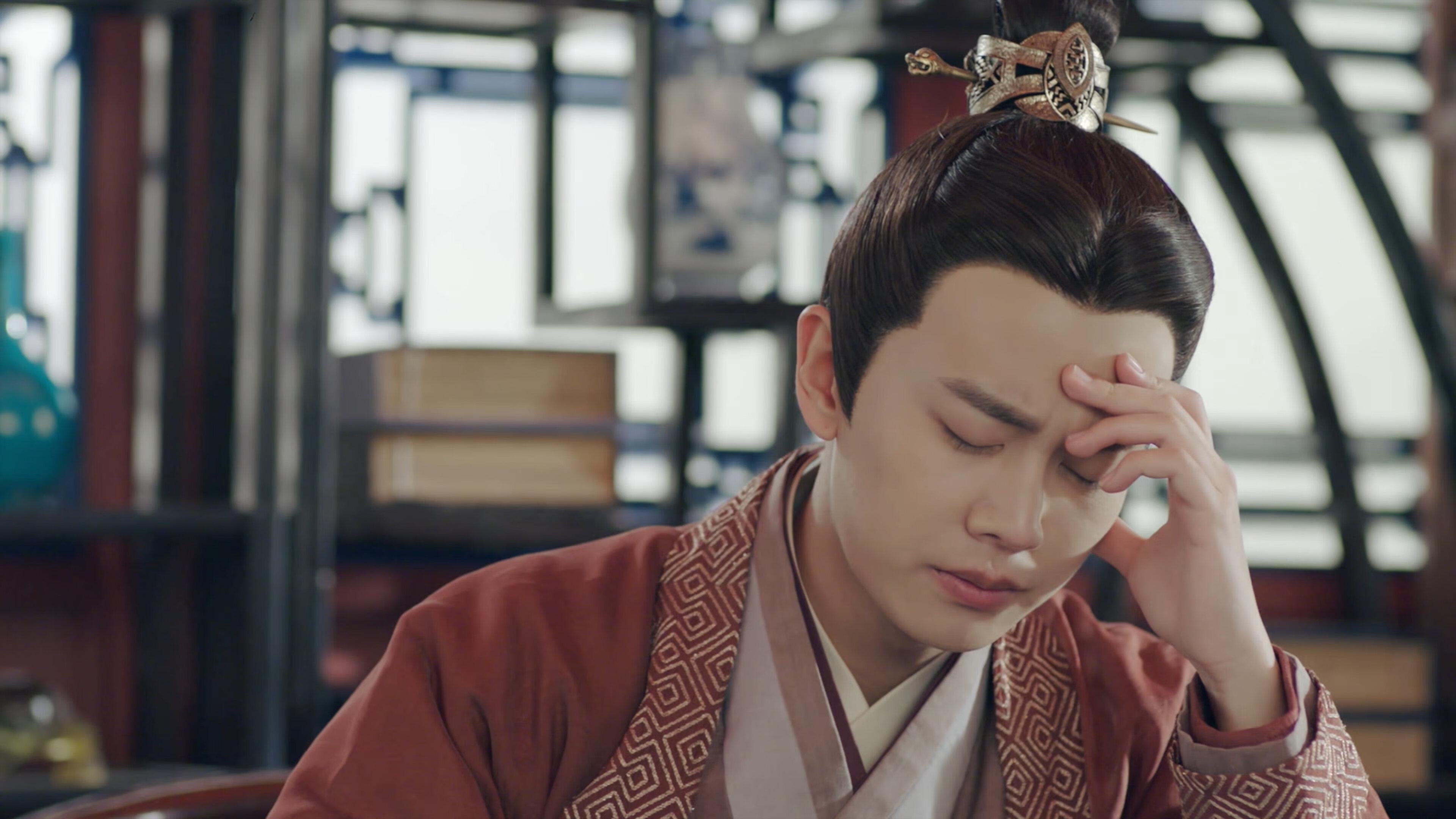 “快艇冲浪:速度与自由的完美碰撞在东三叉湖展开”