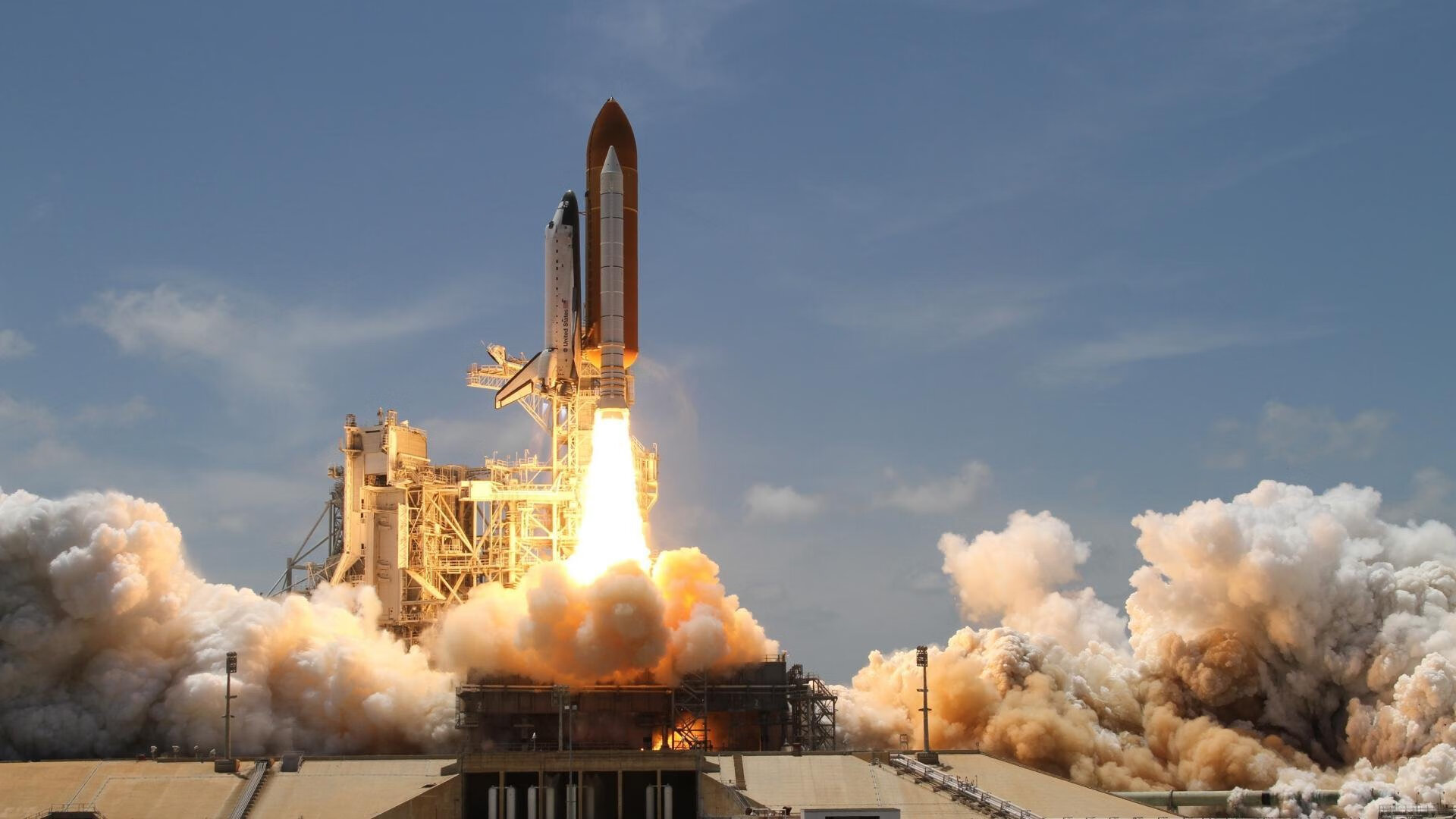 意甲快速反击:瞬间撕开对手防线的绝招,意甲谁能打爆这条防线